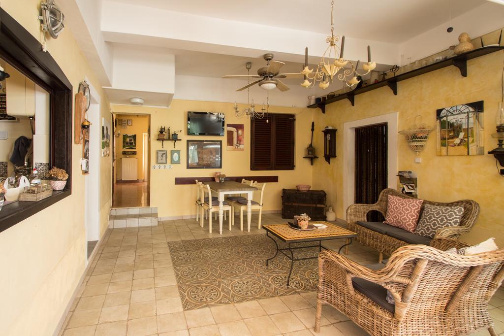 Hotel Casa Segota à Veli Iž Extérieur photo